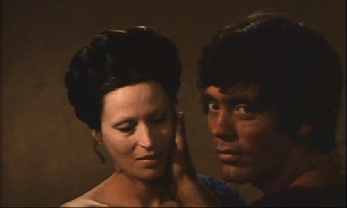 Silvana Mangano (Giocasta) e Franco Citti (Edipo) in Edipo Re - Pasolini